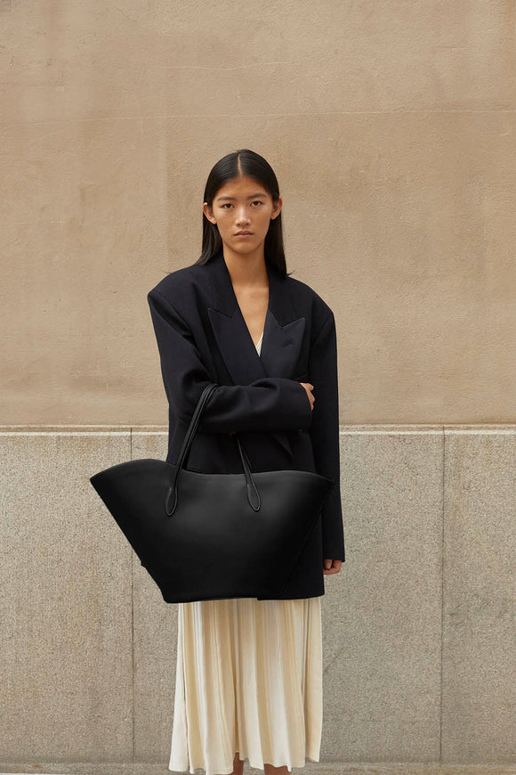 Black Bags – Liffner Black Bags – Liffner
